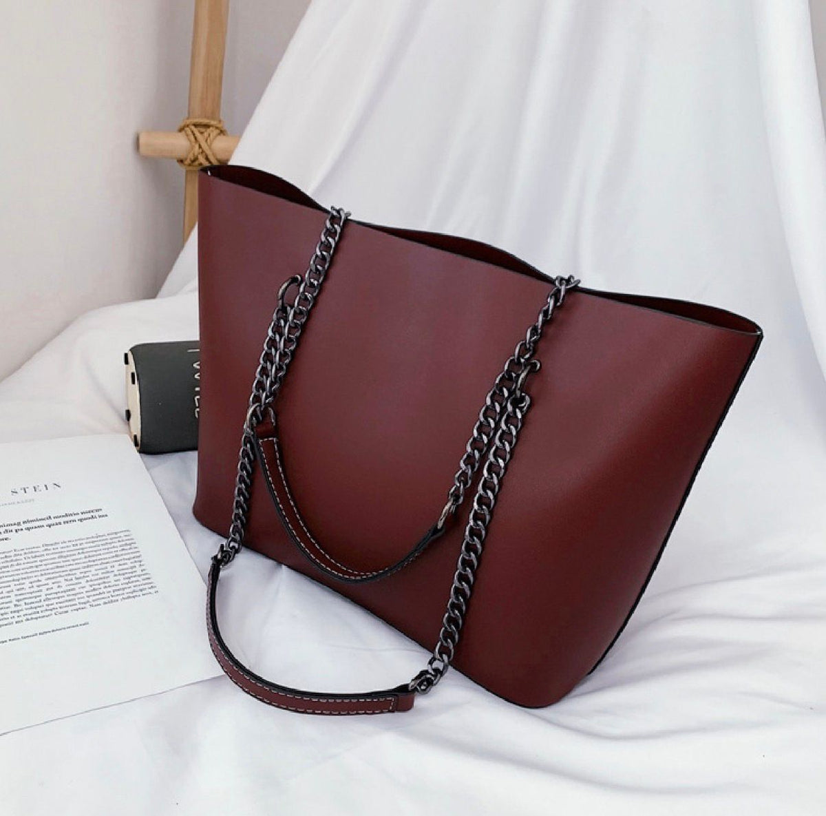 Premium Women’s Shoulder & Tote Leather Bag